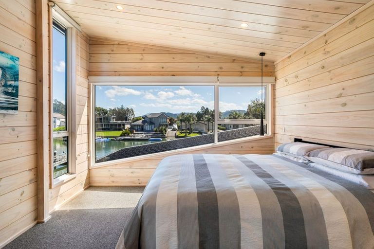 Photo of property in 527 Waterways Parade, Pauanui, Hikuai, 3579