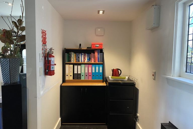 Photo of property in 392 Papanui Road, Strowan, Christchurch, 8052