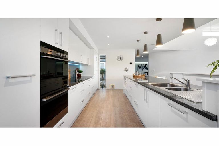 Photo of property in 24 Elizabeth Allen Drive, West Melton, 7618