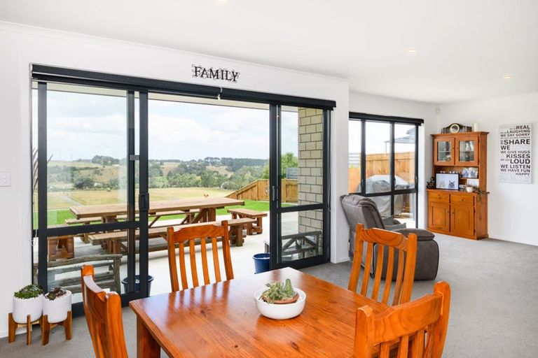 Photo of property in 26 Varsity Heights, Fitzherbert, Palmerston North, 4410