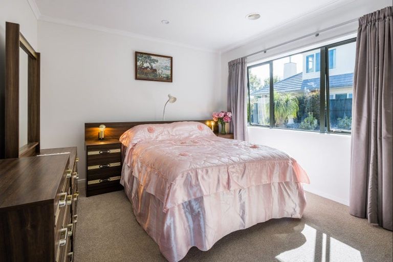 Photo of property in 1 Merlin Close, Huntington, Hamilton, 3210