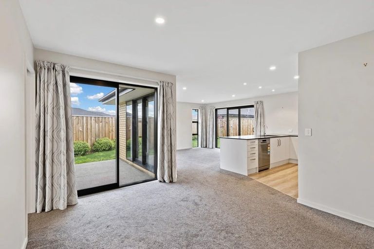 Photo of property in 27 Fairhall Street, Rolleston, 7615