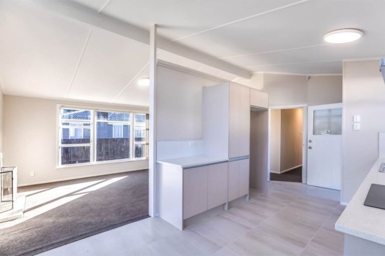 Photo of property in 1/11 President Avenue, Papakura, 2110