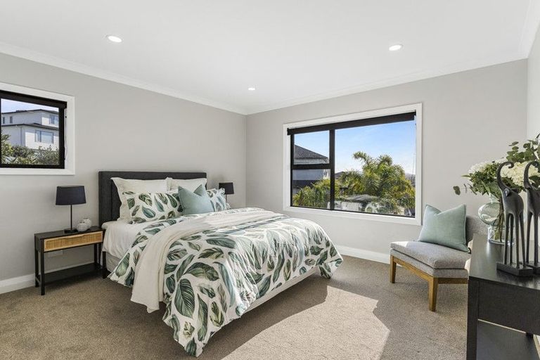 Photo of property in 16 Miller Rise, Silverdale, 0932