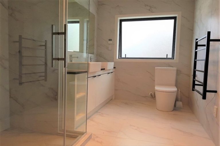 Photo of property in 18 Evelina Lane, Flat Bush, Auckland, 2019