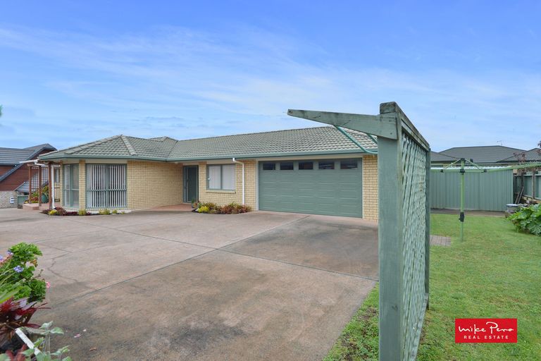 Photo of property in 11 Timandra Place, Te Kamo, Whangarei, 0112