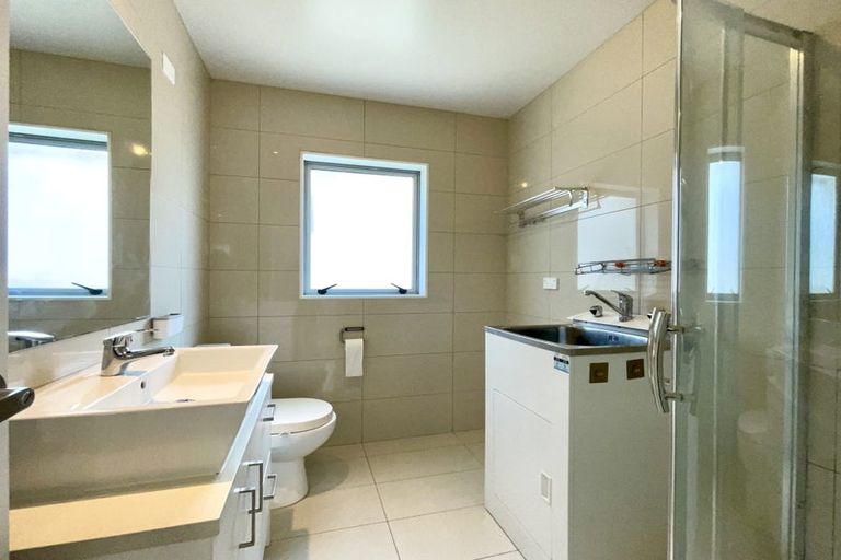 Photo of property in 12 Jandell Crescent, Bucklands Beach, Auckland, 2014