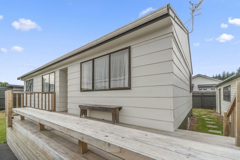 Photo of property in 71b Grace Crescent, Richmond Heights, Taupo, 3330