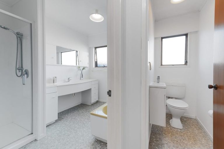 Photo of property in 129a Nile Road, Milford, Auckland, 0620