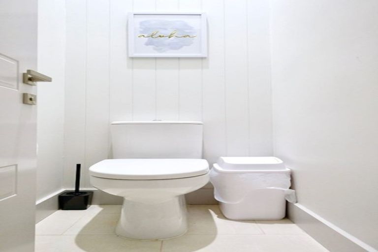 Photo of property in 119a Weatherly Road, Torbay, Auckland, 0630