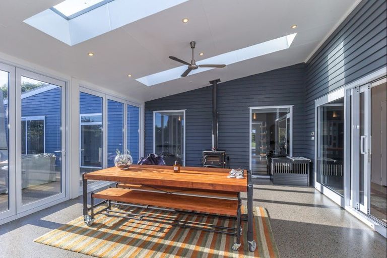 Photo of property in 342a Tararua Road, Levin, 5571