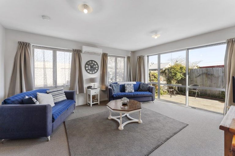 Photo of property in 74l Olliviers Road, Phillipstown, Christchurch, 8011