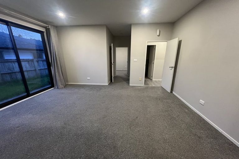 Photo of property in 4 St Claire Road, Silverdale, 0932