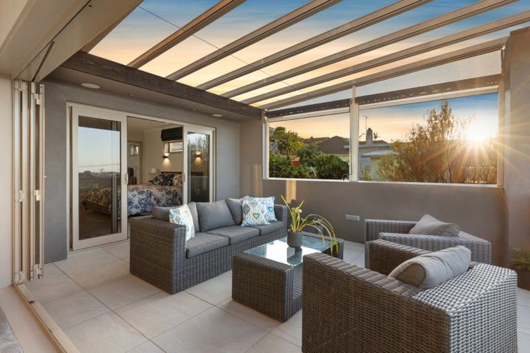 Photo of property in 39a Seaview Road, Otumoetai, Tauranga, 3110