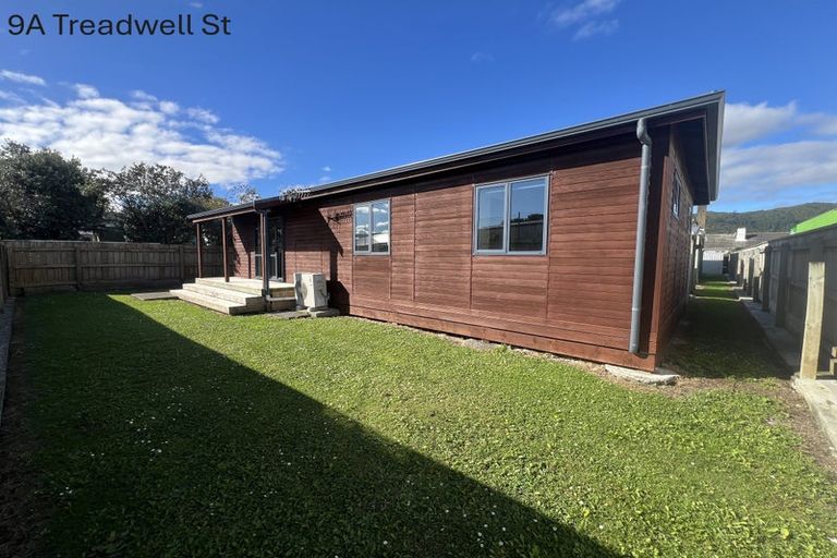 Photo of property in 9 Treadwell Street, Naenae, Lower Hutt, 5011