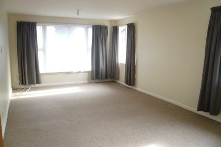 Photo of property in 20 Mcfaddens Road, St Albans, Christchurch, 8052