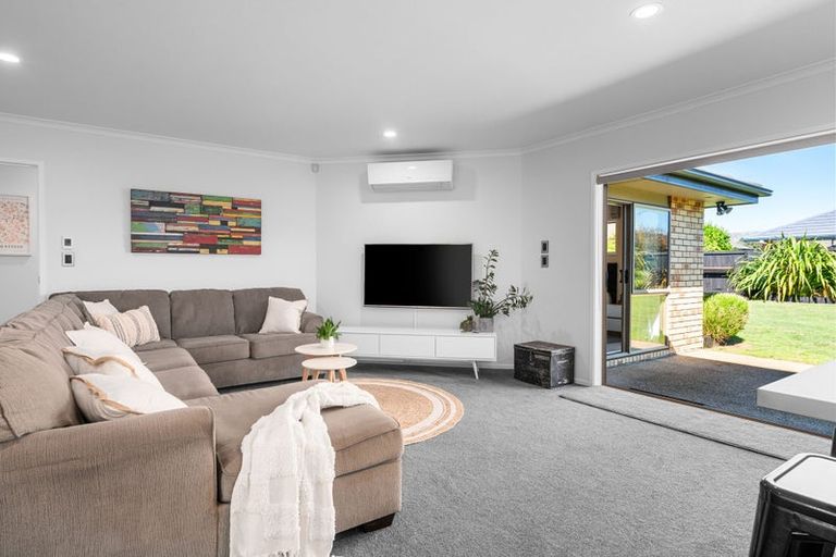 Photo of property in 9 Shalimar Place, Huntington, Hamilton, 3210