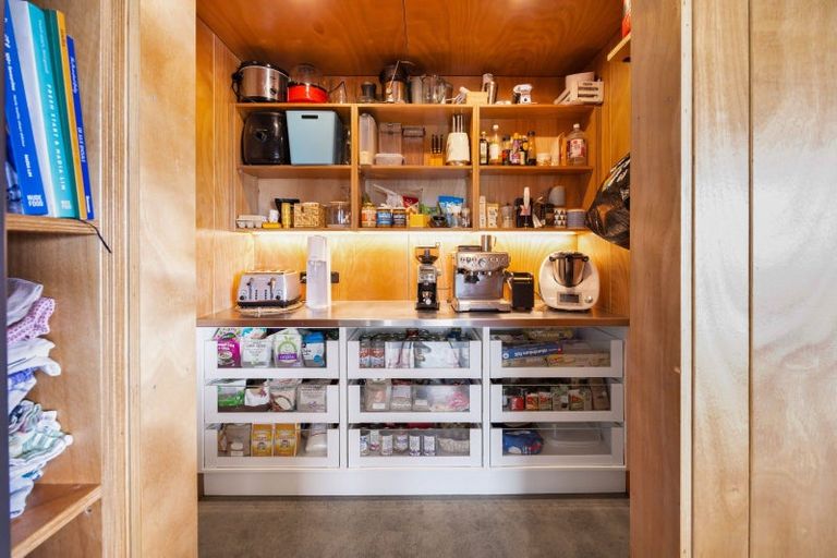 Photo of property in 27 Wilson Road, Urenui, 4375