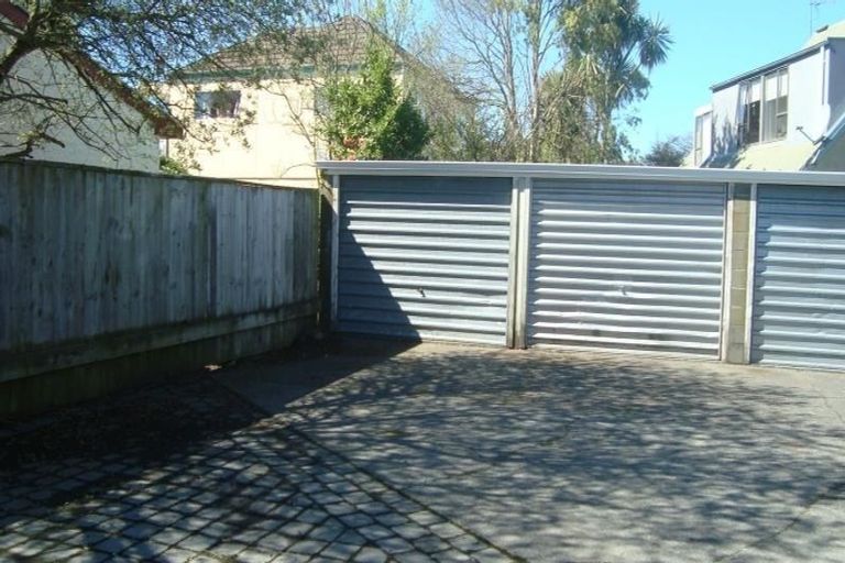 Photo of property in 3/126 Geraldine Street, Edgeware, Christchurch, 8013