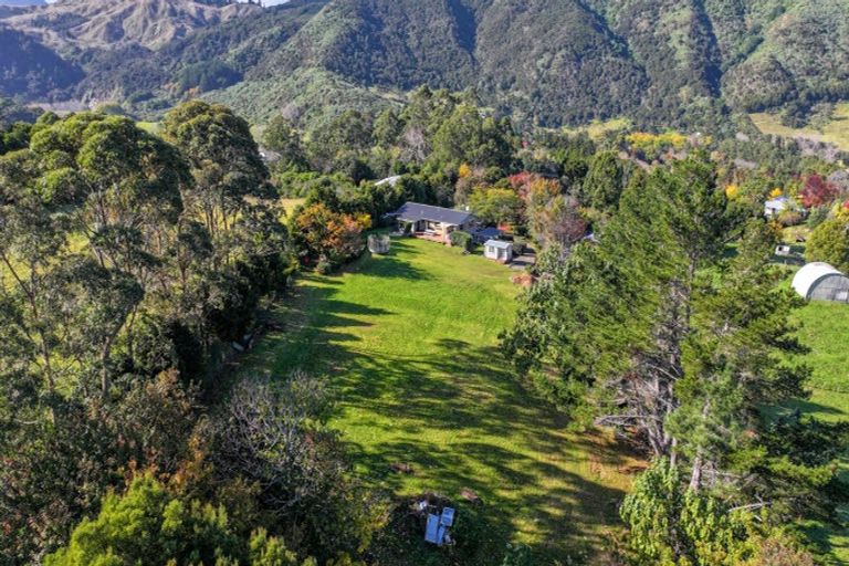 Photo of property in 11 Mangotahi Road, Thames, 3577