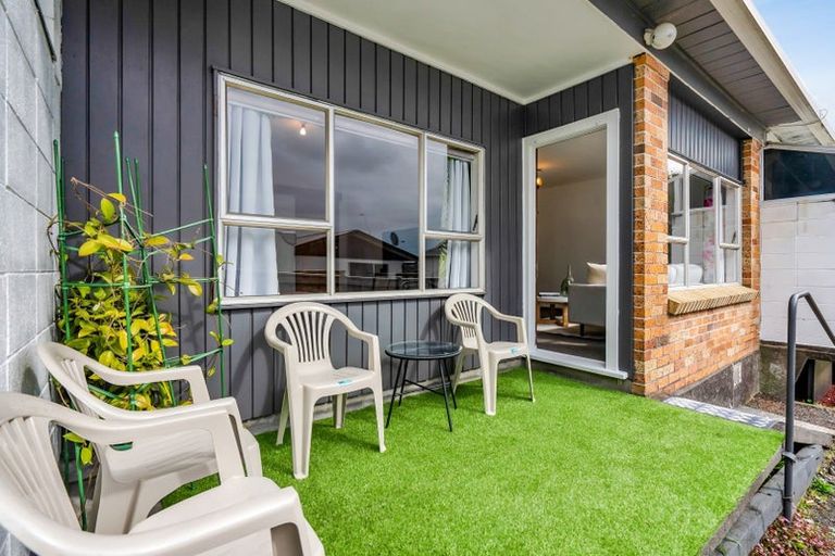Photo of property in 2/95 Pendarves Street, New Plymouth, 4310