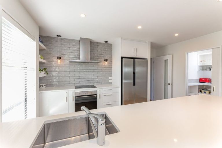 Photo of property in 23 Koareare Avenue, Halswell, Christchurch, 8025