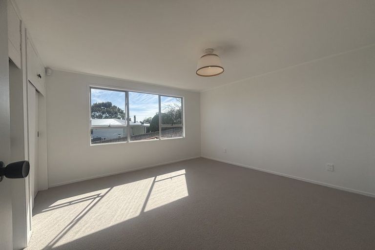 Photo of property in 65 Gills Road, Bucklands Beach, Auckland, 2014