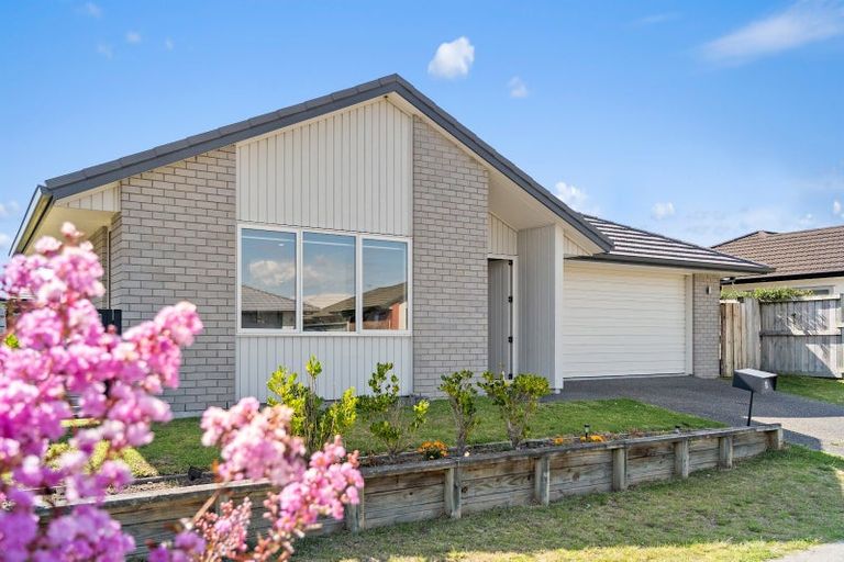Photo of property in 8 Kuru Place, Papamoa, 3118