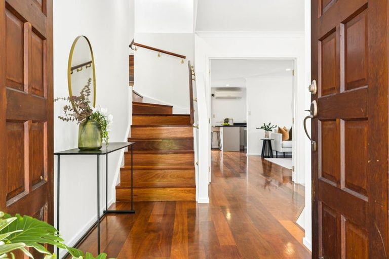 Photo of property in 108a Valley Road, Pukekohe, 2120