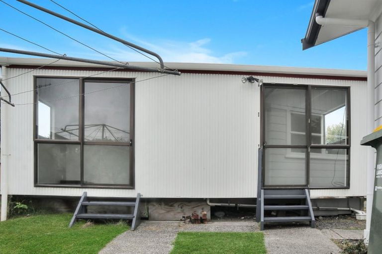 Photo of property in 17 Powells Road, Fairview Downs, Hamilton, 3214