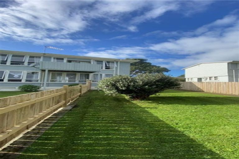 Photo of property in 19 Cook Street, Marfell, New Plymouth, 4310