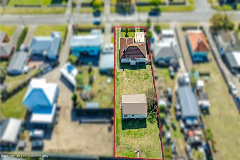 Photo of property in 36 Cook Street, Foxton, 4814