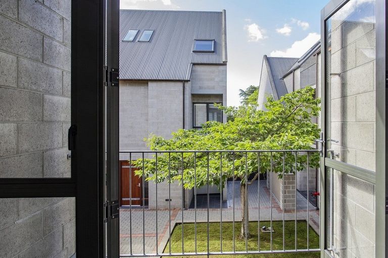 Photo of property in 45/868 Colombo Street, Christchurch Central, Christchurch, 8013