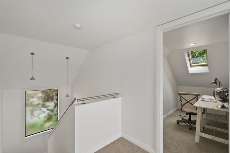 Photo of property in 6 Royal Elm Lane, Bryndwr, Christchurch, 8053