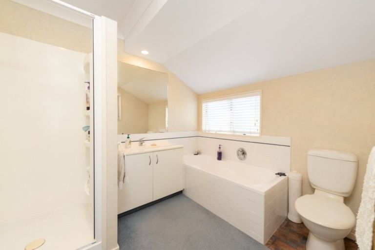 Photo of property in 33b Muricata Avenue, Mount Maunganui, 3116