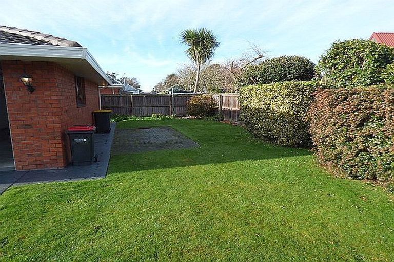 Photo of property in 355 Harewood Road, Bishopdale, Christchurch, 8053