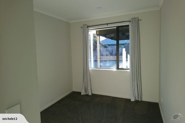 Photo of property in 94 Palmers Road, New Brighton, Christchurch, 8083