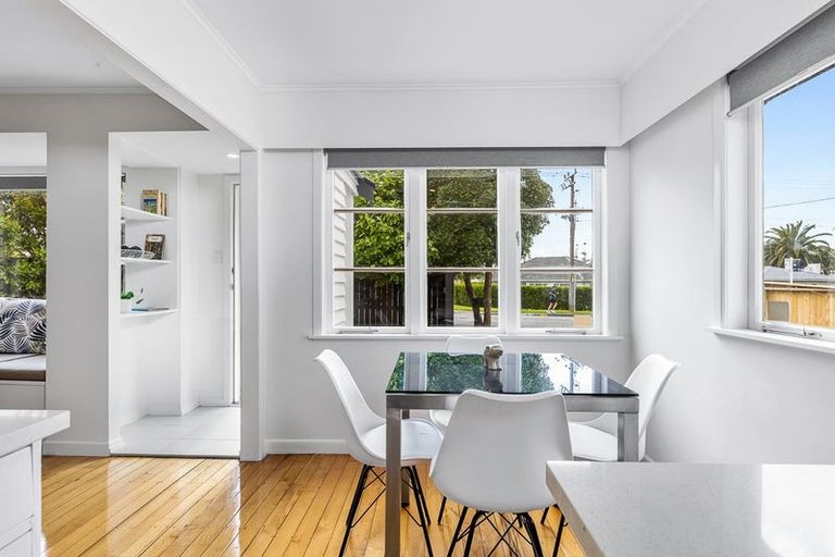 Photo of property in 630 Te Atatu Road, Te Atatu Peninsula, Auckland, 0610