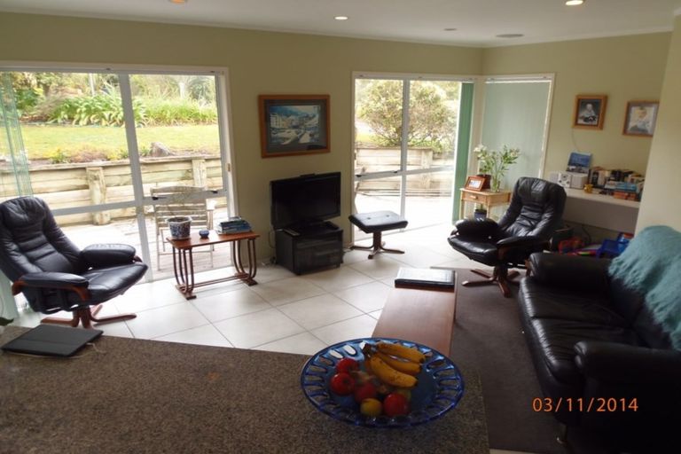 Photo of property in 2/2-22a Balmain Road, Chatswood, Auckland, 0626