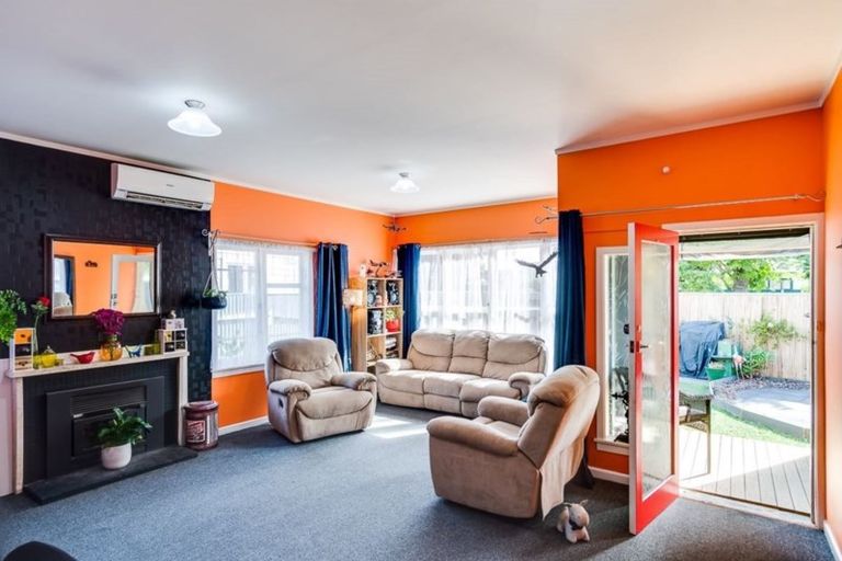 Photo of property in 105 Barden Street, Mayfair, Hastings, 4122