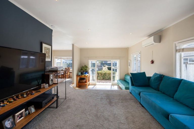 Photo of property in 72 Enderley Avenue, Enderley, Hamilton, 3214