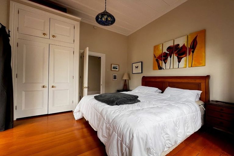 Photo of property in 25 Shoal Bay Road, Devonport, Auckland, 0624