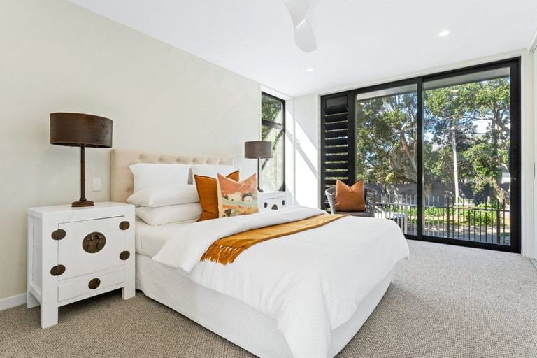 Photo of property in 14a Muritai Road, Milford, Auckland, 0620