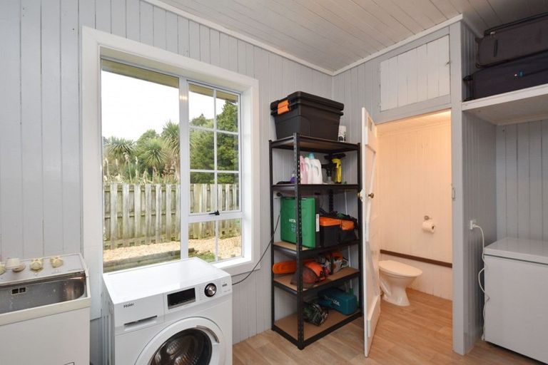 Photo of property in 76 Dunns Road, Otatara, Invercargill, 9879