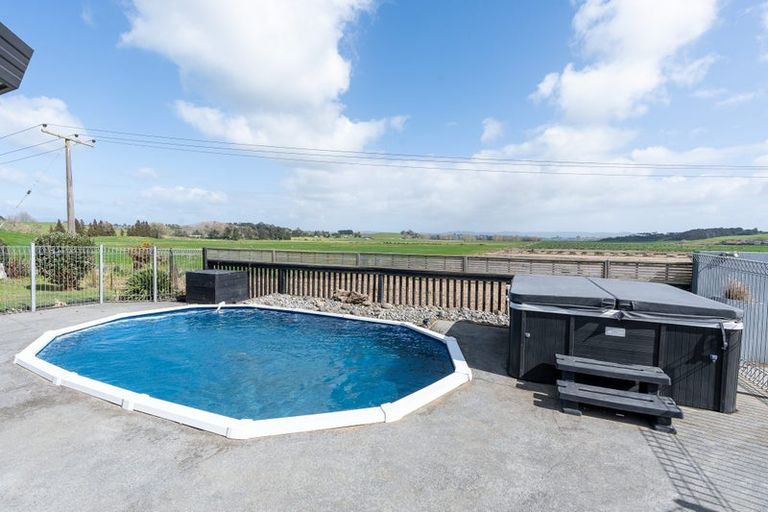 Photo of property in 12 Sunny Dale, Western Heights, Hamilton, 3200