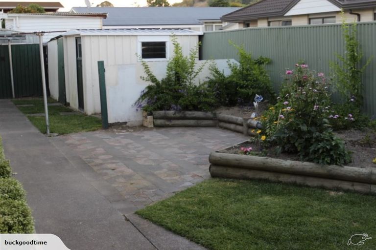 Photo of property in 10 Harpham Street, Taradale, Napier, 4112