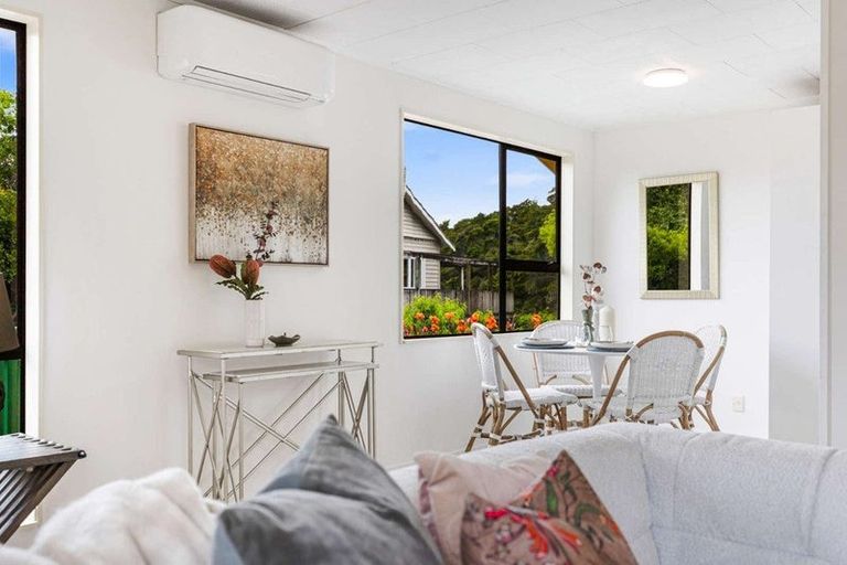 Photo of property in 25 Pinotage Place, Huapai, Kumeu, 0810