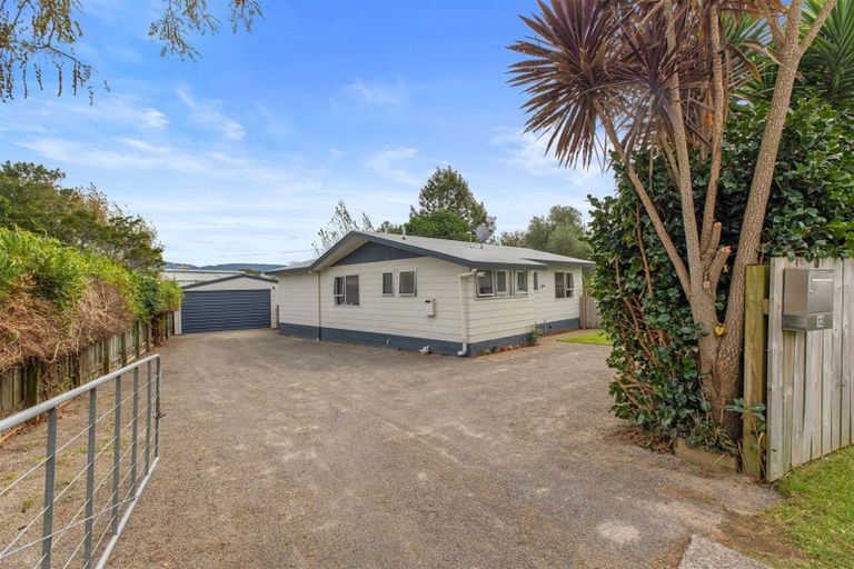 Photo of property in 12 Conifer Place, Te Puke, 3119