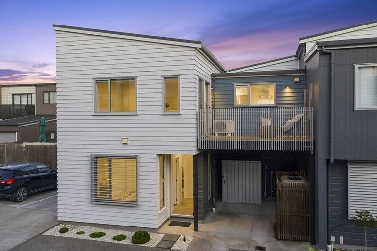 Photo of property in 53 Mapou Road, Hobsonville, Auckland, 0616