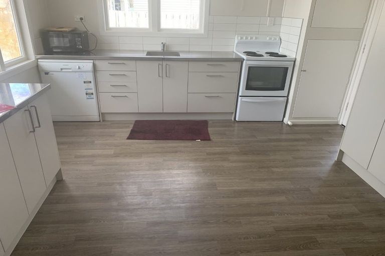 Photo of property in 44 Carrington Avenue, Hillcrest, Hamilton, 3216